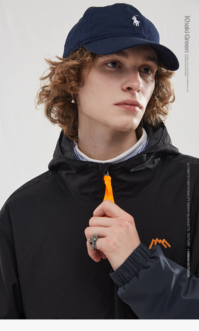 Fashion Color Blockintg Men&prime;s Jacket Outdoor Breathable Sport Jacket