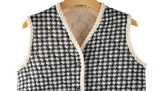 2025 Hot Sale Fashion Quilted Stand Collar Zip 