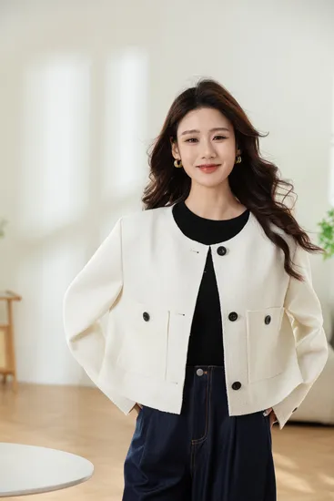 Women′s Clothing Tweed Outerwear Winter and Autumn Clothing 